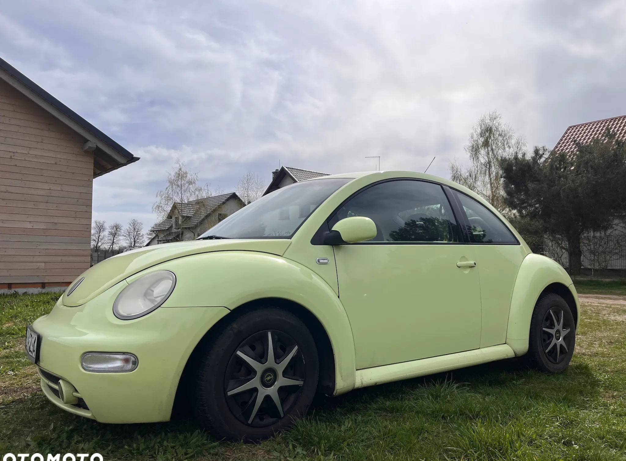 Volkswagen New Beetle cena 7200 przebieg: 224633, rok produkcji 2000 z Trzebinia małe 211